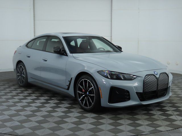 Thumbnail: 2025 BMW i4 - 3