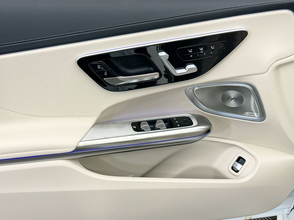 Thumbnail: 2026 Mercedes-Benz CLE - 21