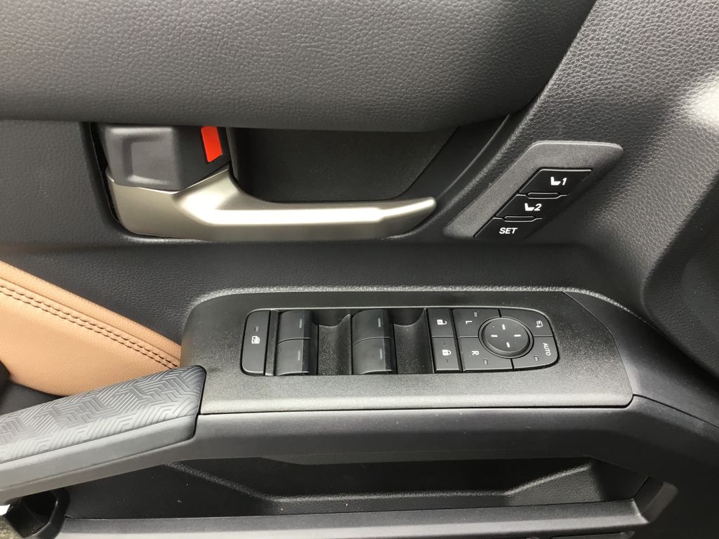 Thumbnail: 2025 Toyota 4Runner - 20