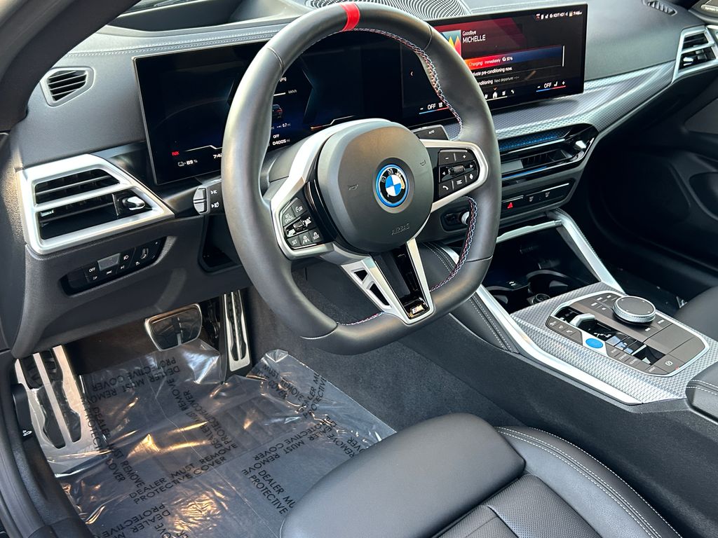 Thumbnail: 2025 BMW i4 - 13