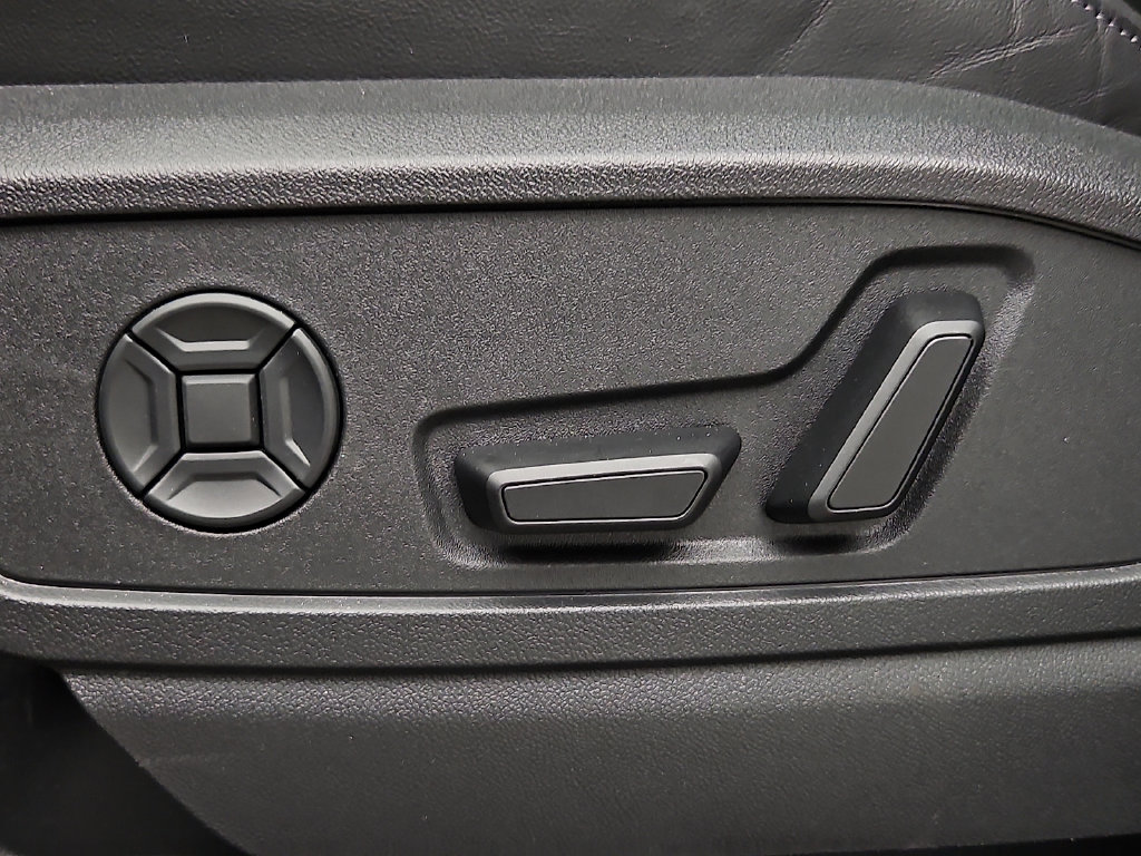 Thumbnail: 2025 Audi Q5 - 28