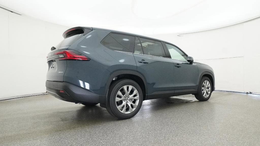 Thumbnail: 2025 Toyota Grand Highlander - 26
