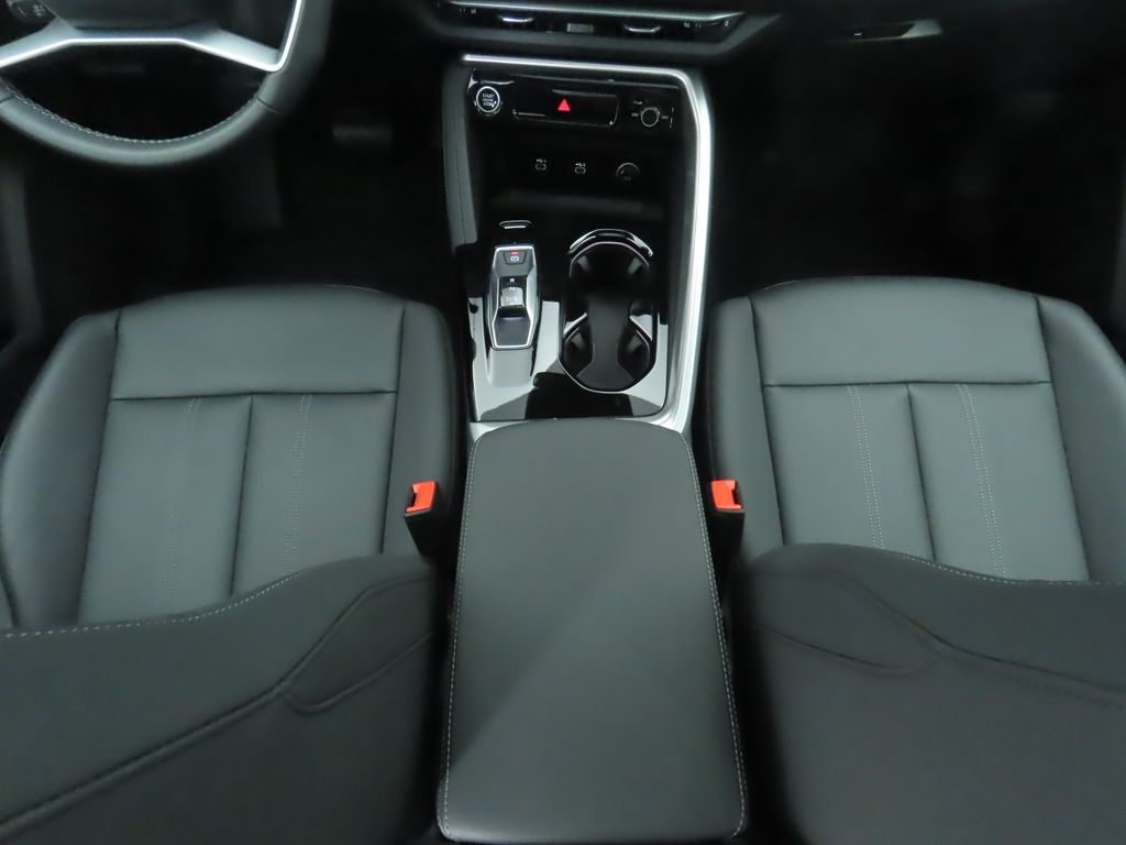 Thumbnail: 2025 Audi Q5 - 18
