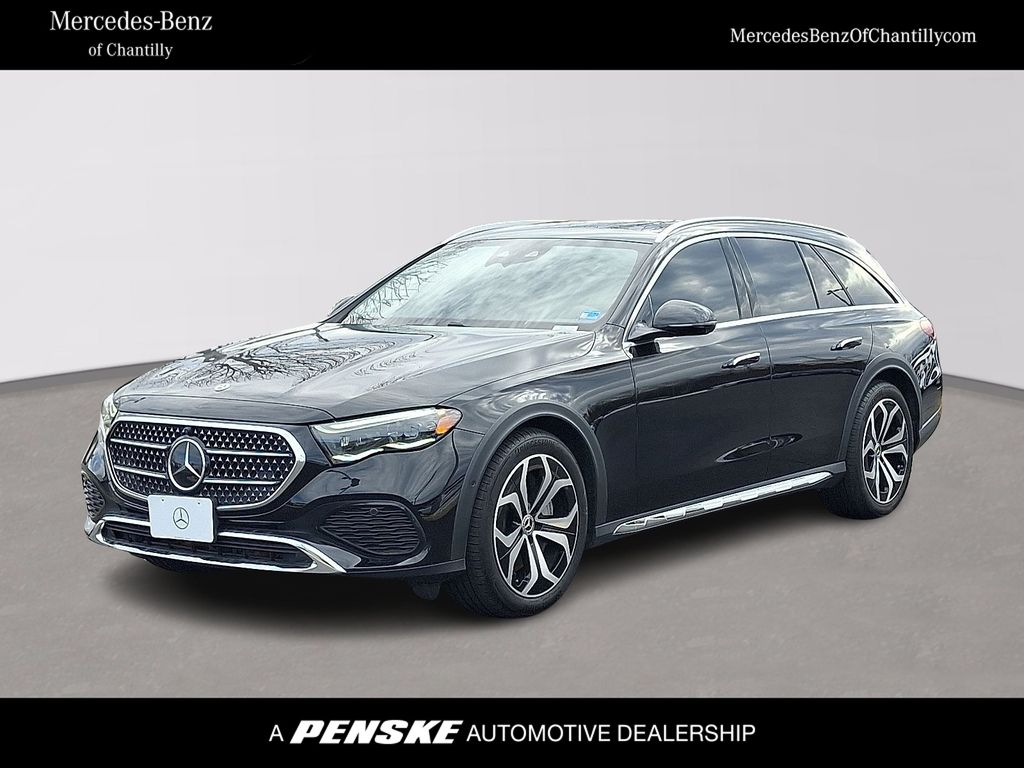 Thumbnail: 2025 Mercedes-Benz E-Class - 1