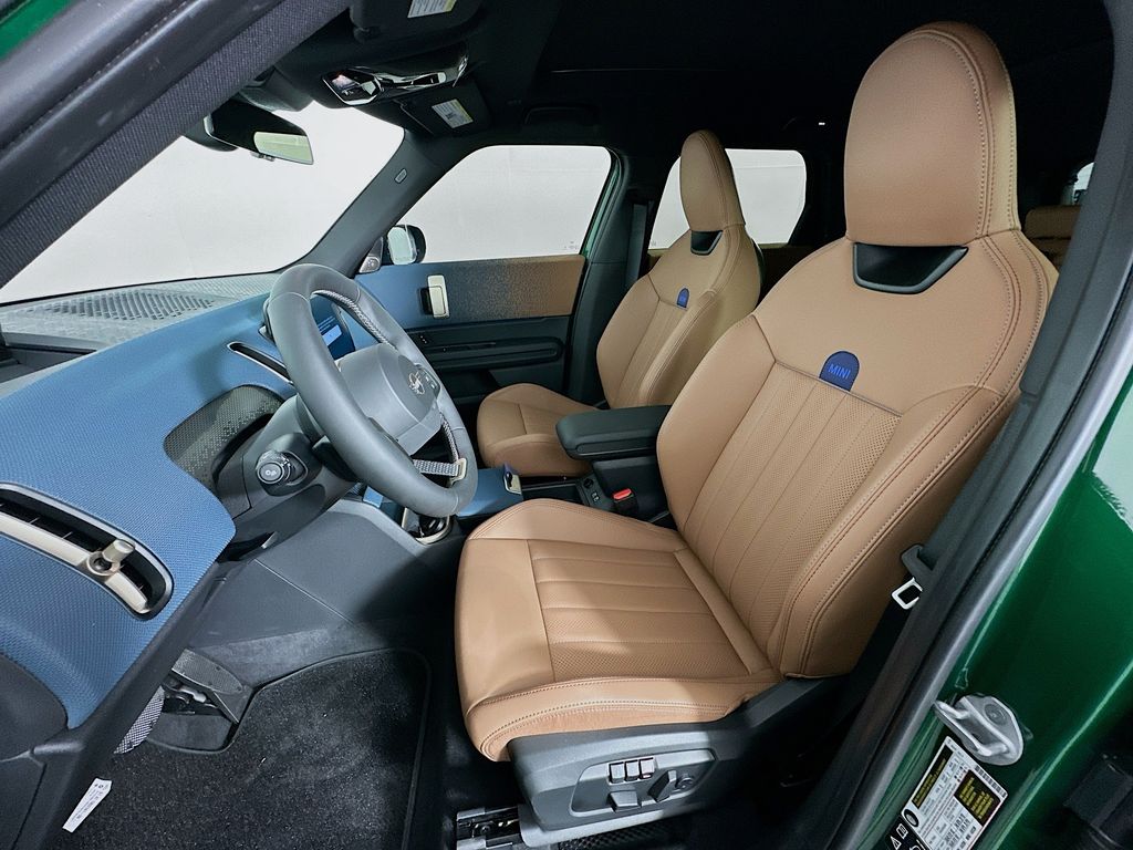 2025 MINI Cooper Countryman Iconic 16