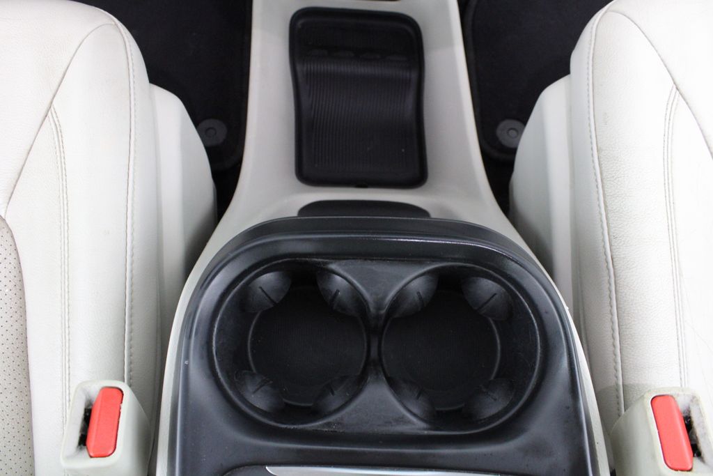 Used 2019 Chrysler Pacifica for sale in 