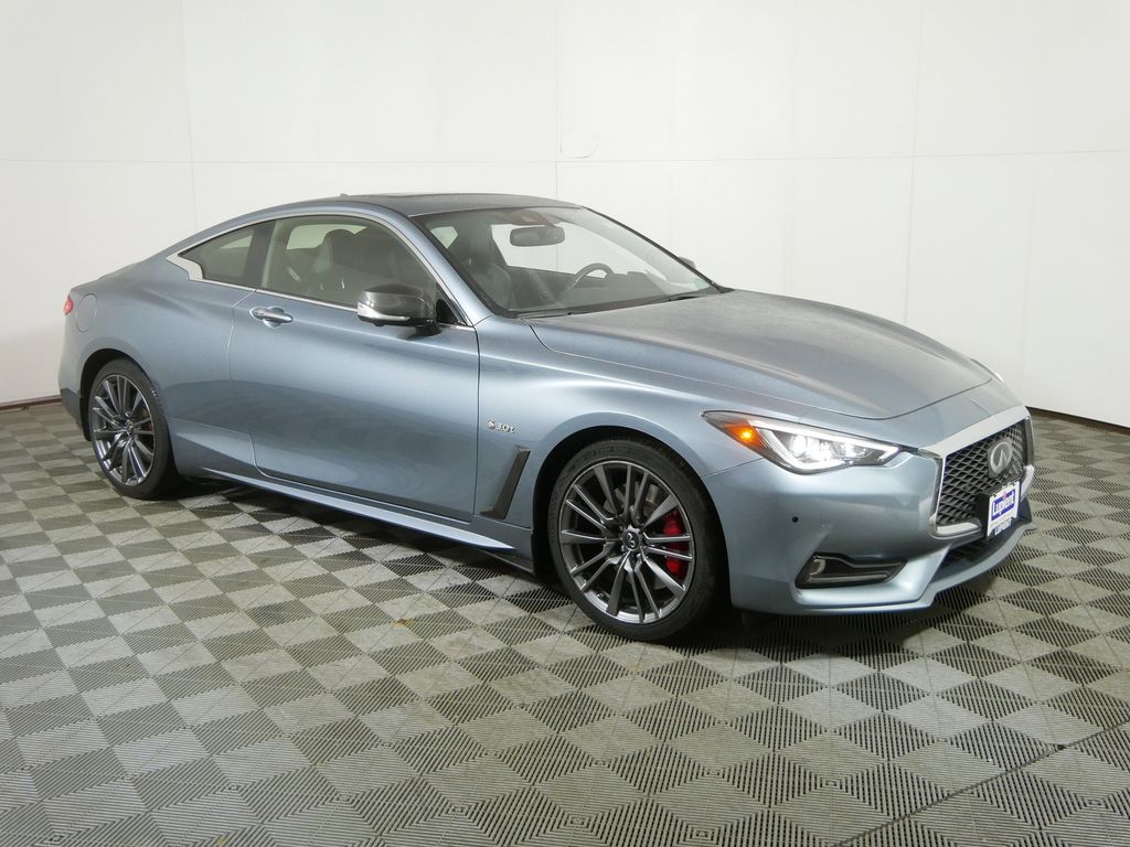 2017 INFINITI Q60 Red Sport 400 Coupe AWD