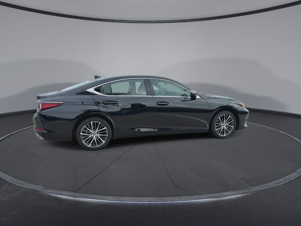 Thumbnail: 2025 Lexus ES - 9