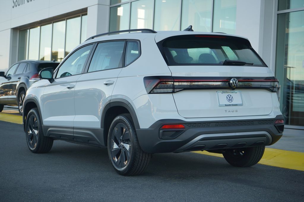 Thumbnail: 2026 Volkswagen Taos - 3