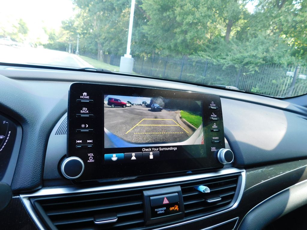 Thumbnail: 2019 Honda Accord - 9