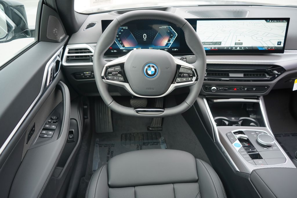 2025 BMW i4 eDrive40 16