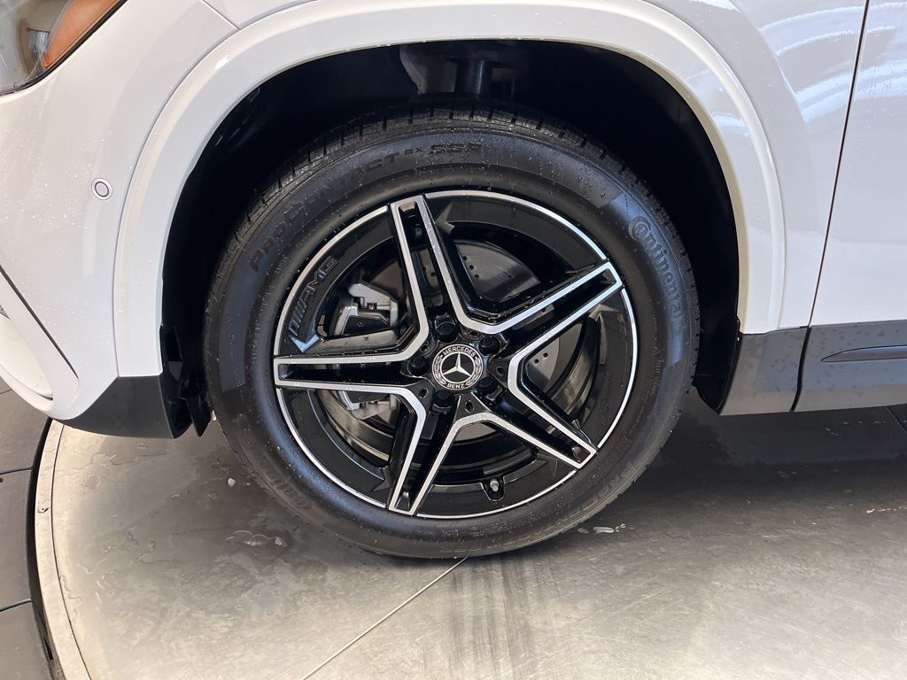 Thumbnail: 2025 Mercedes-Benz GLA - 10