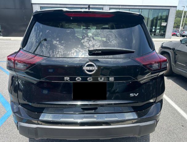 2024 Nissan Rogue SV FWD