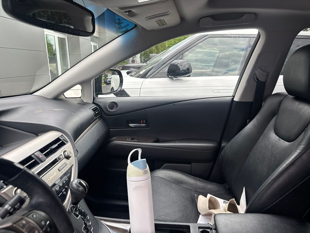 Used 2013 Black Lexus 450h image 4
