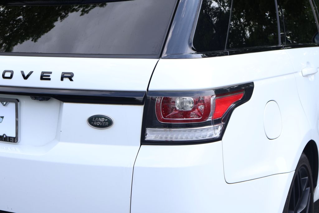 Thumbnail: 2017 Land Rover Range Rover Sport - 7