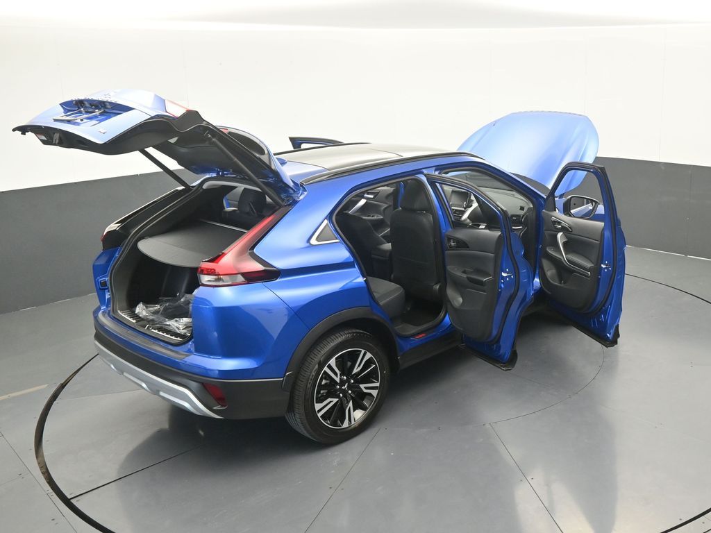 New 2026 Blue Metallic Mitsubishi SE image 72