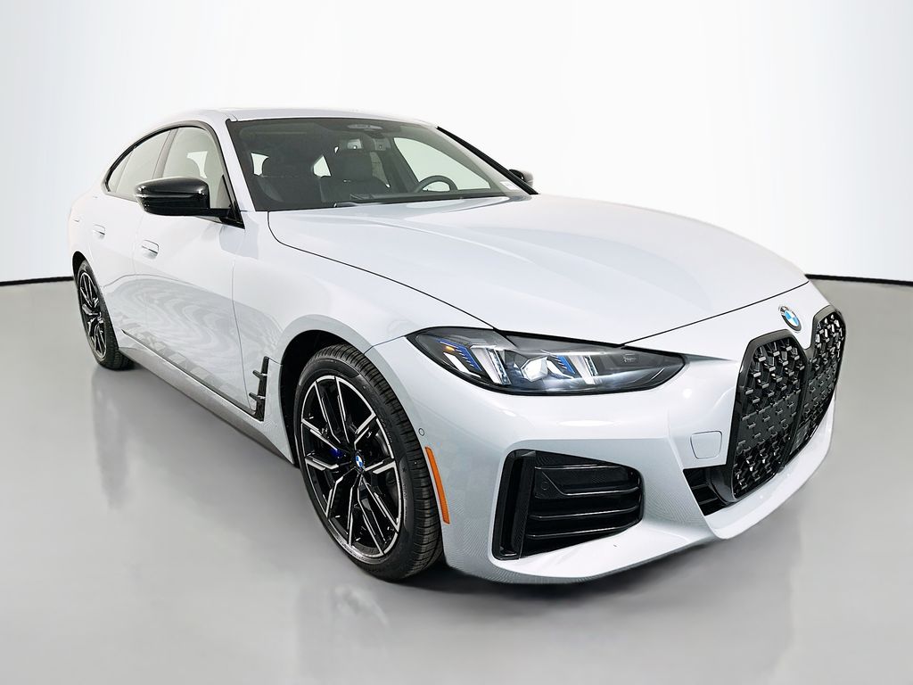 Thumbnail: 2026 BMW 4 Series - 3