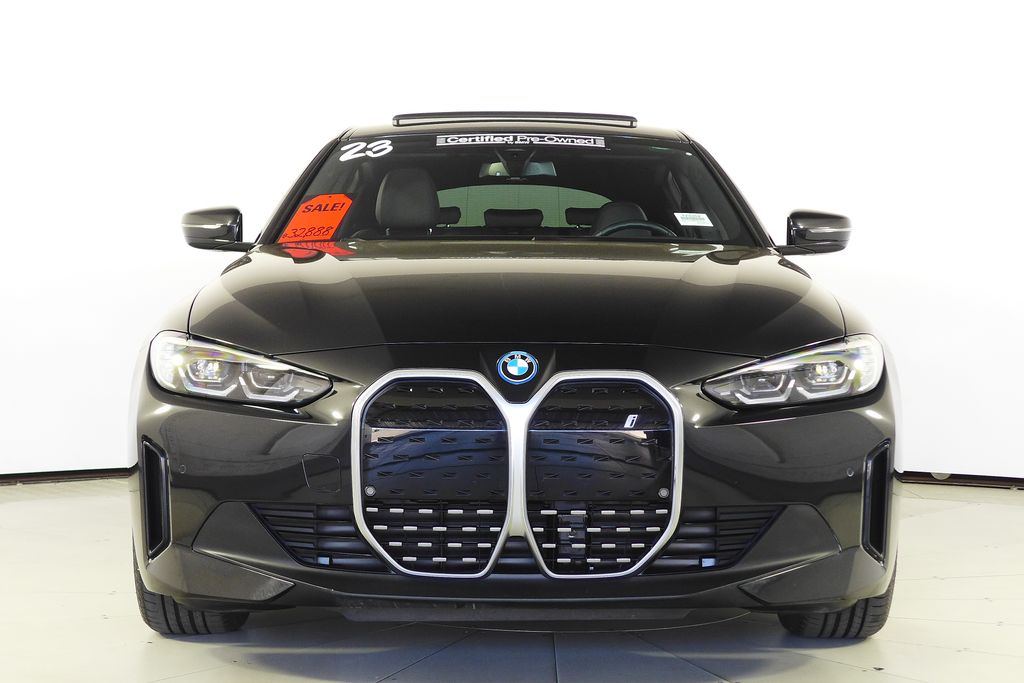 Thumbnail: 2023 BMW i4 - 3