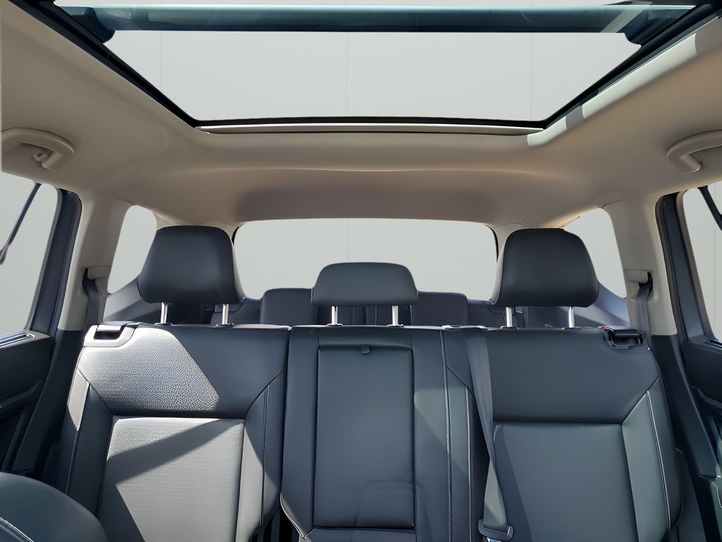 Used Car 2021 Volkswagen Atlas  3.6l V6 Se W/technology For Sale Under $25,000 In Austin, Texas