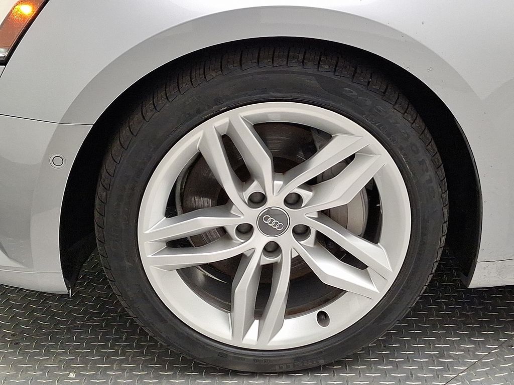 Thumbnail: 2019 Audi A5 - 8