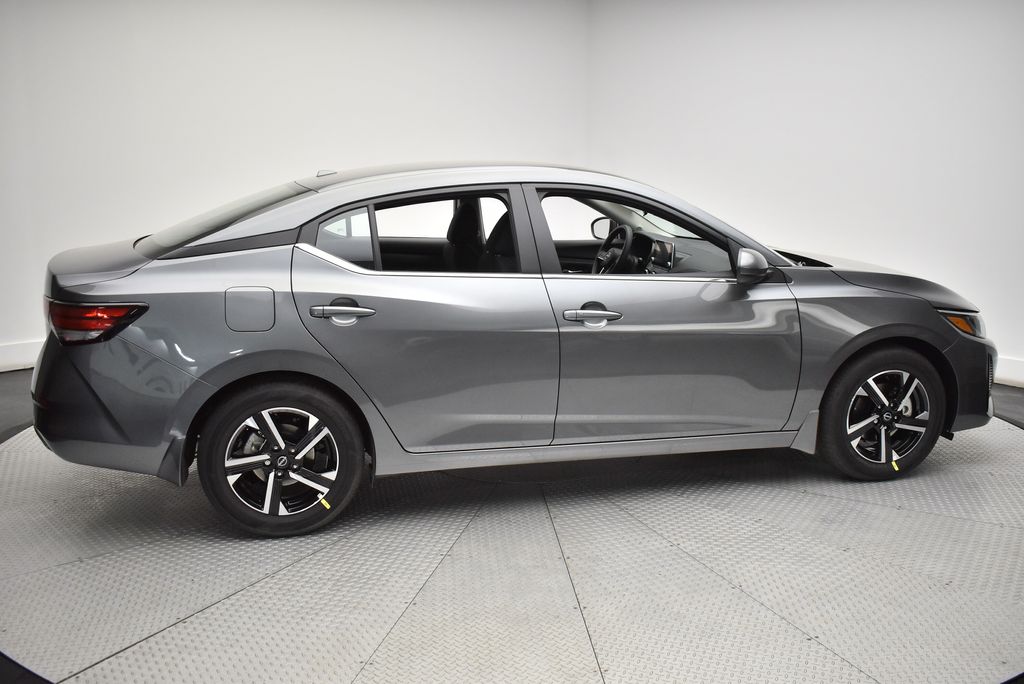 Thumbnail: 2025 Nissan Sentra - 4