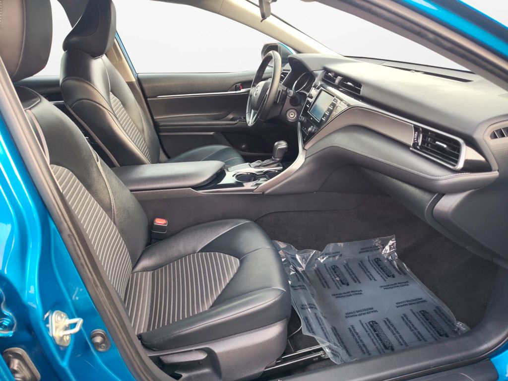 Used Car 2020 Toyota Camry  Se For Sale Under $20,000 In Austin, Texas