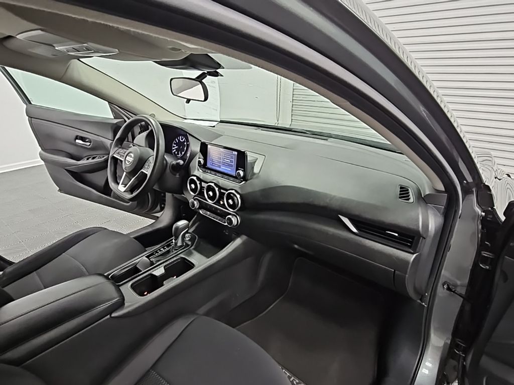 2022 Nissan Sentra S photo