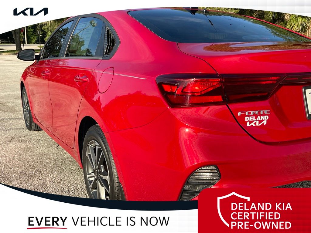 2024 Kia Forte LXS - Photo 8