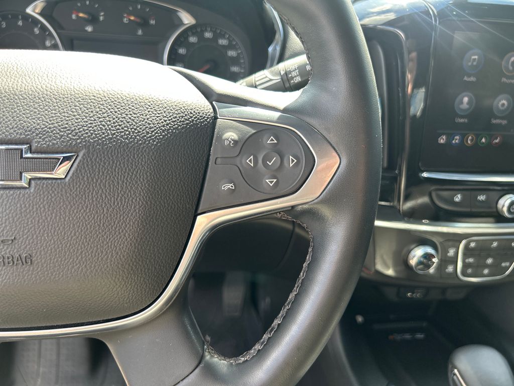 2023 Mosaic Black Metallic Chevrolet Traverse RS FWD SUV