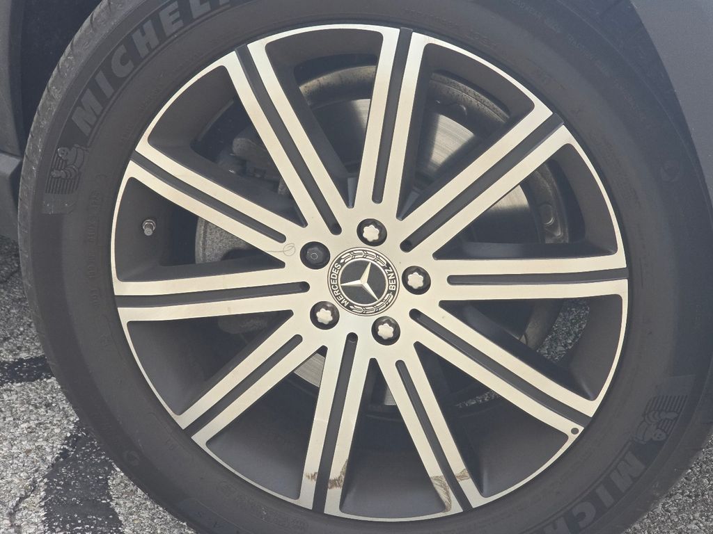 Certified Used 2026 Silver Mercedes-Benz GLE 350 image 10