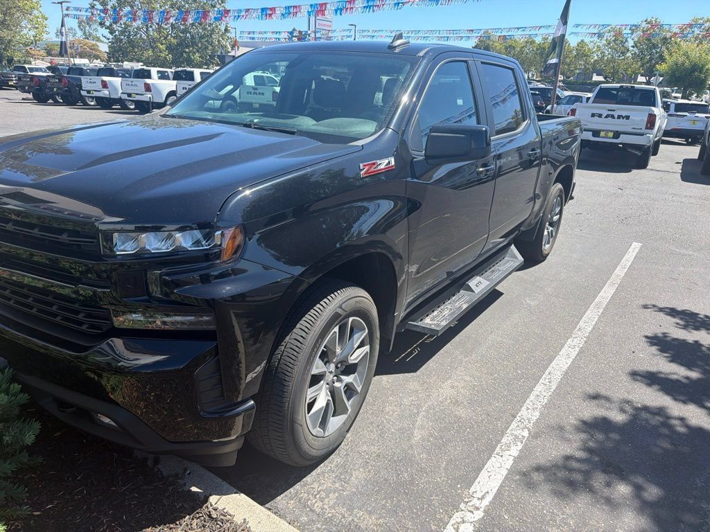 Black 2022 Chevrolet Silverado 1500 Pickup Truck Four-Wheel Drive 8-Speed Automatic