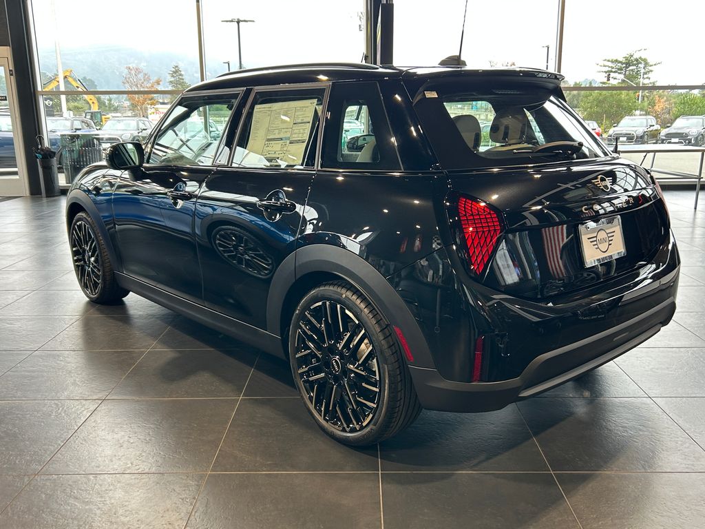 Thumbnail: 2026 MINI Cooper - 3