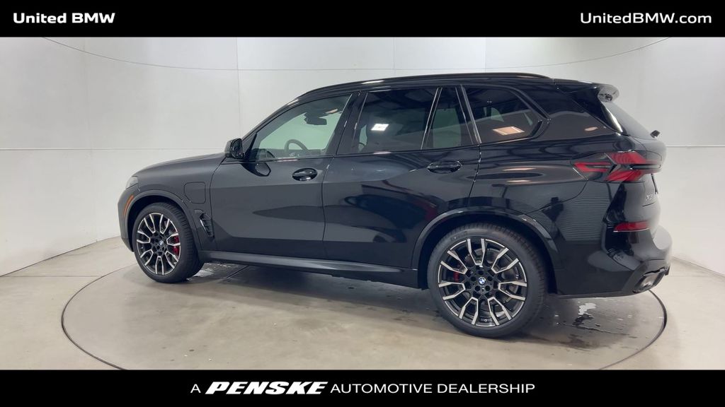 2026 BMW X5 xDrive50e 6
