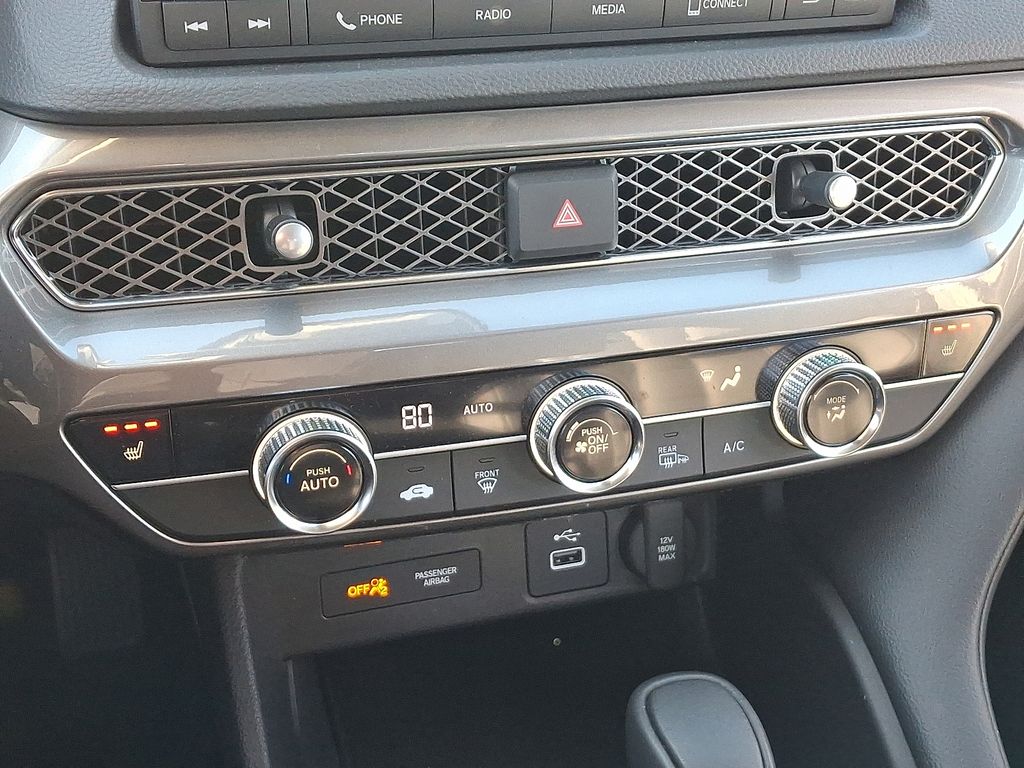 Thumbnail: 2025 Acura Integra - 16