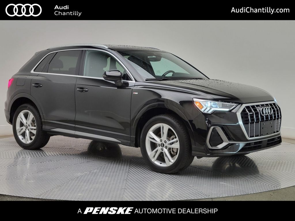 Thumbnail: 2023 Audi Q3 - 1