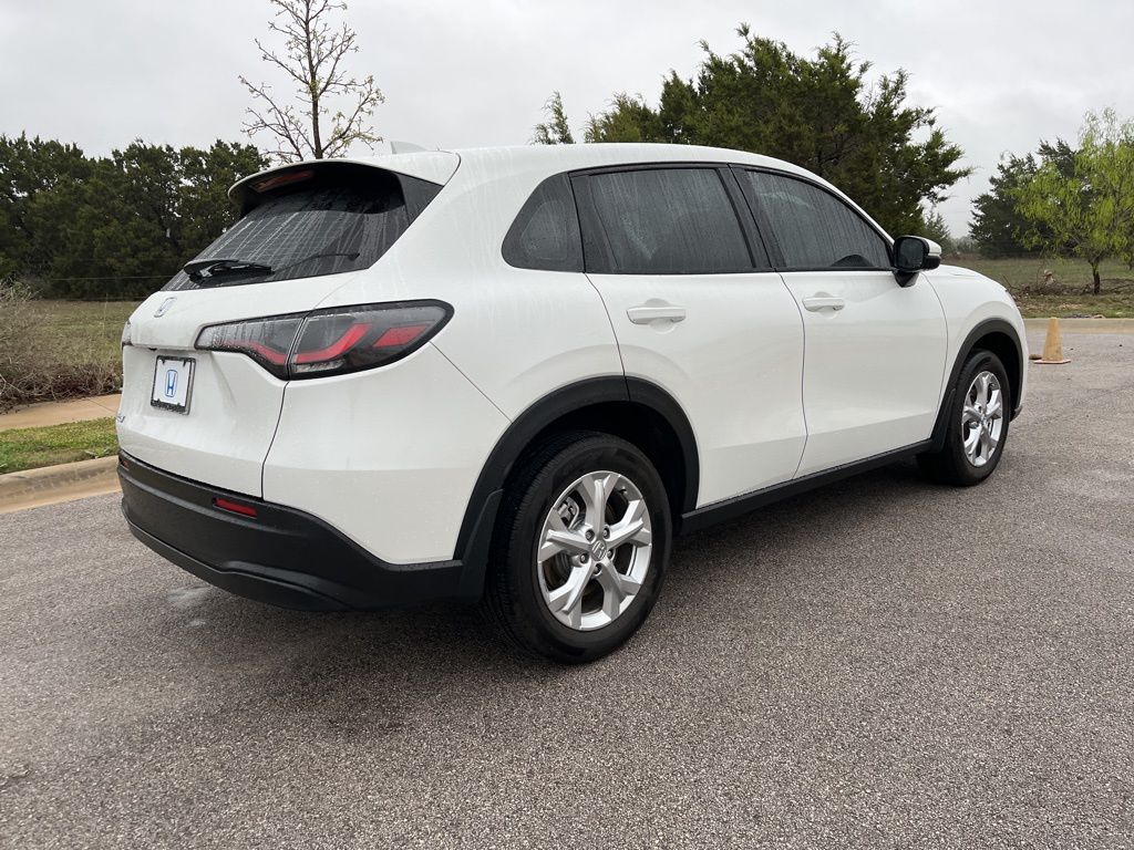 2024 Honda HR-V LX 4