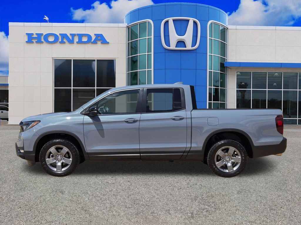 Used 2025 Honda Ridgeline Truck