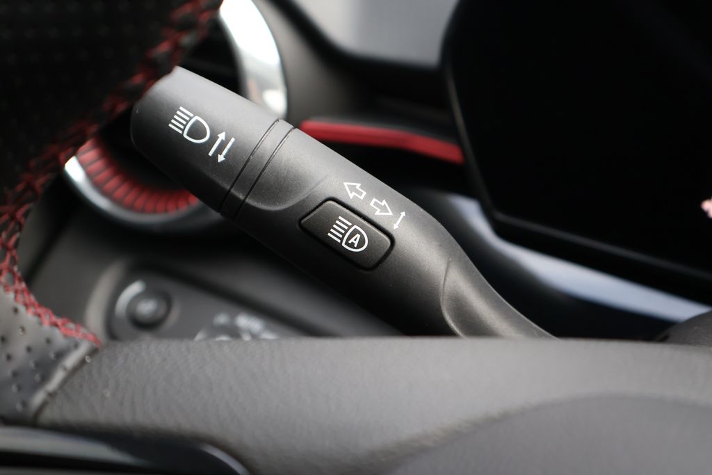 Thumbnail: 2024 Chevrolet Trax - 25