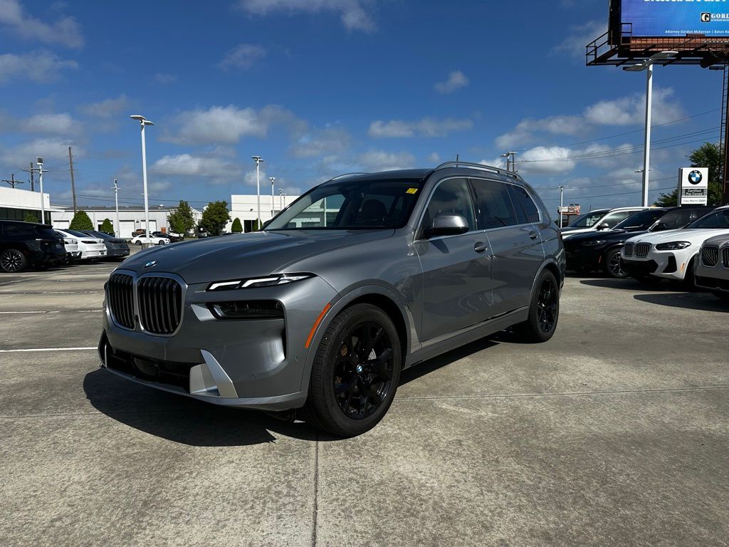Gray (Skyscraper Grey Metallic) 2026 BMW X7 xDrive40i SUV / Crossover All-Wheel Drive 8-Speed Automatic