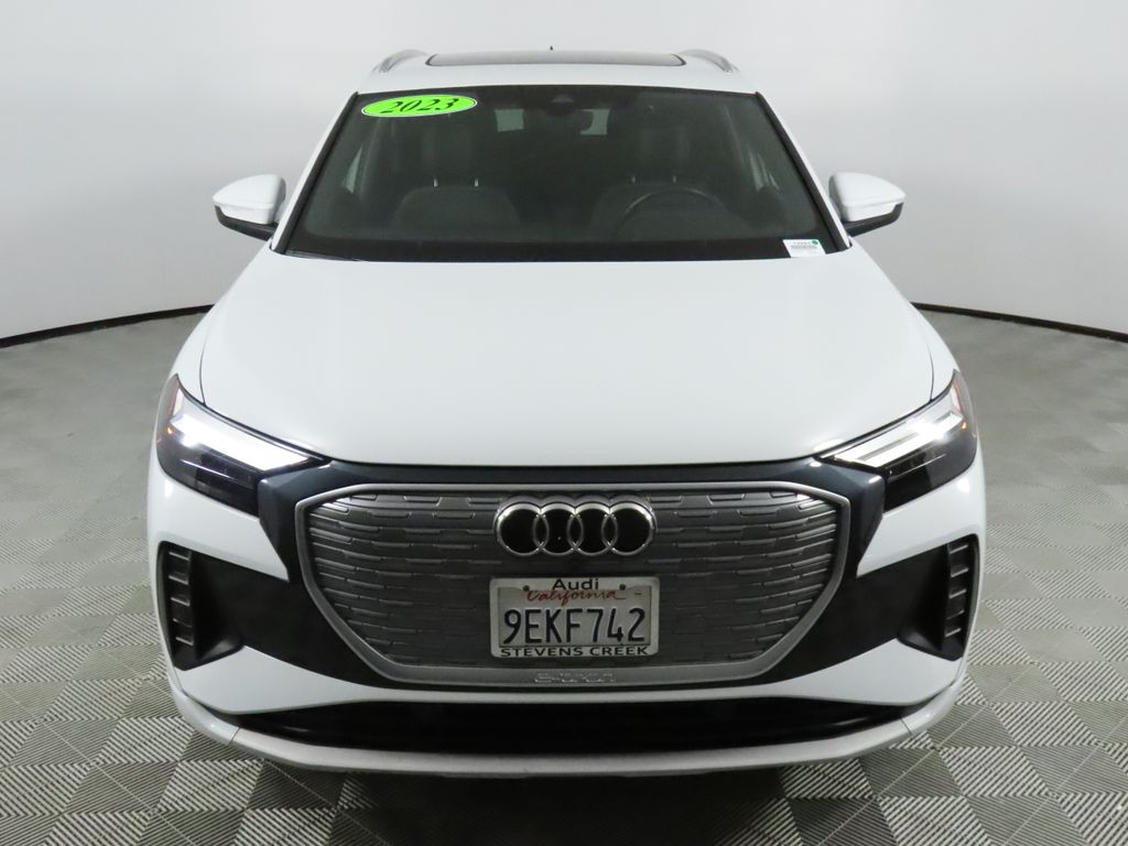 Thumbnail: 2023 Audi Q4 e-tron - 8