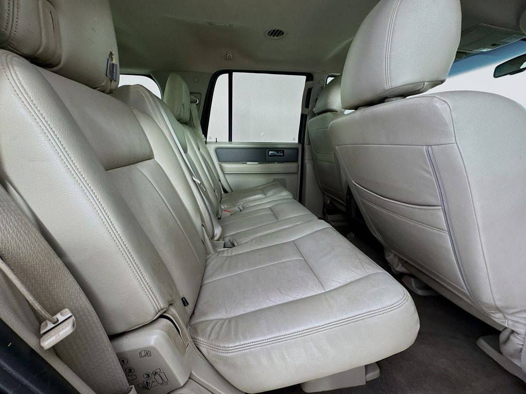 Used Car 2014 Ford Expedition  For Sale Under $10,000 In Austin, Texas