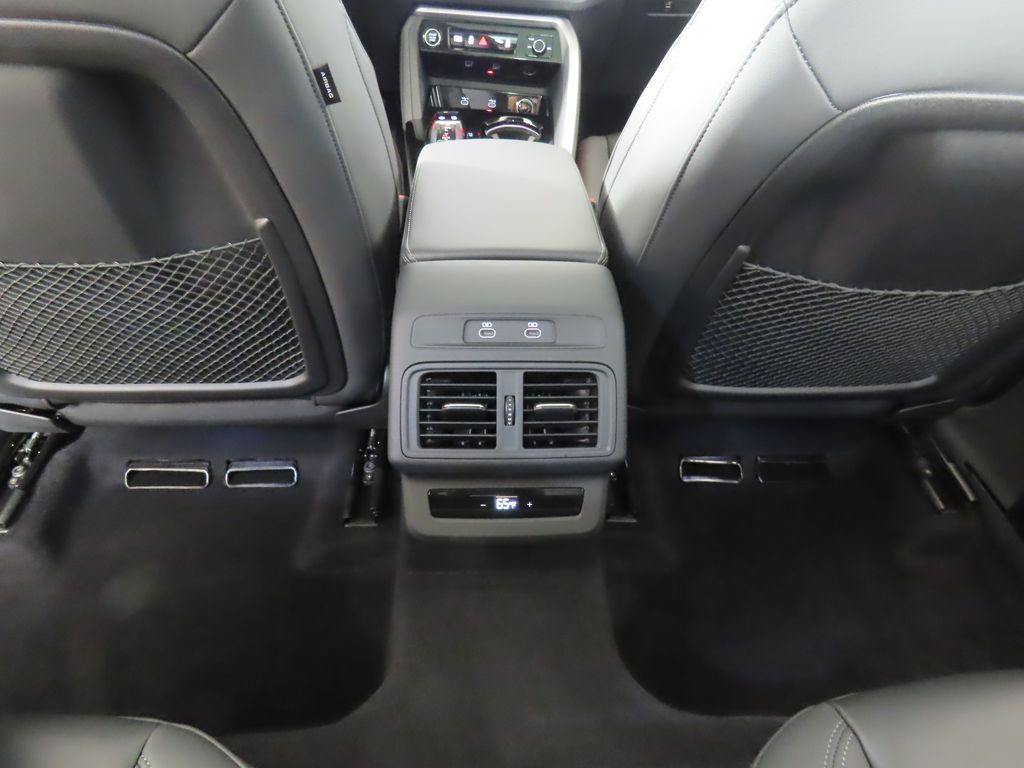 Thumbnail: 2025 Audi Q5 - 22