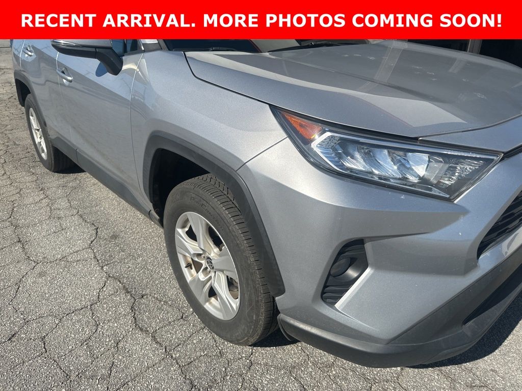 2021 Toyota RAV4 XLE FWD