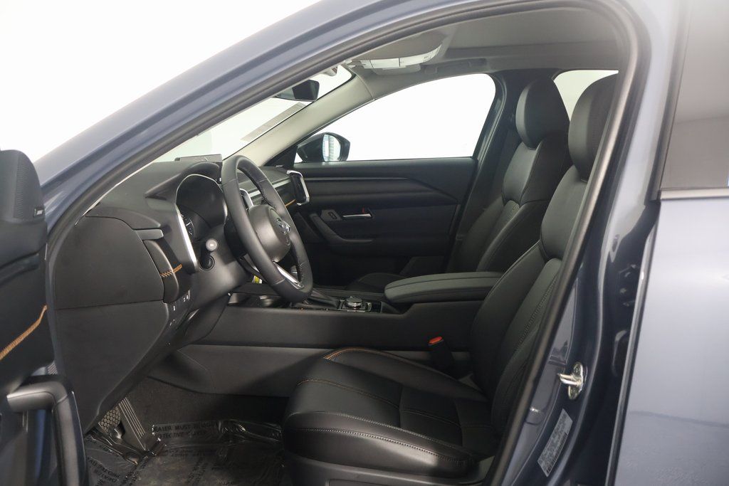 2025 Mazda CX-50  5
