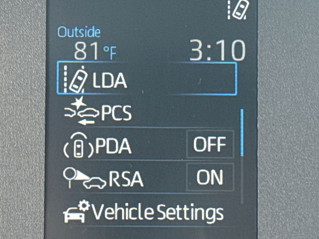 Used 2023 Silver Toyota L image 18