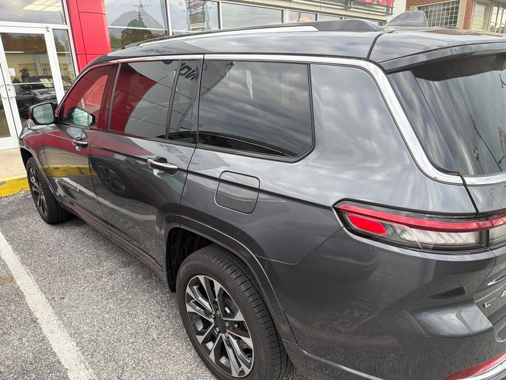 2021 Jeep Grand Cherokee L Overland