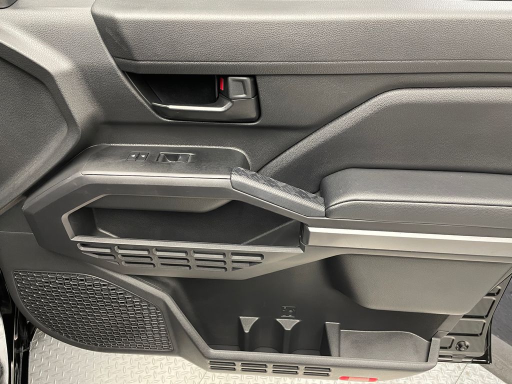 Thumbnail: 2025 Toyota Tacoma - 15