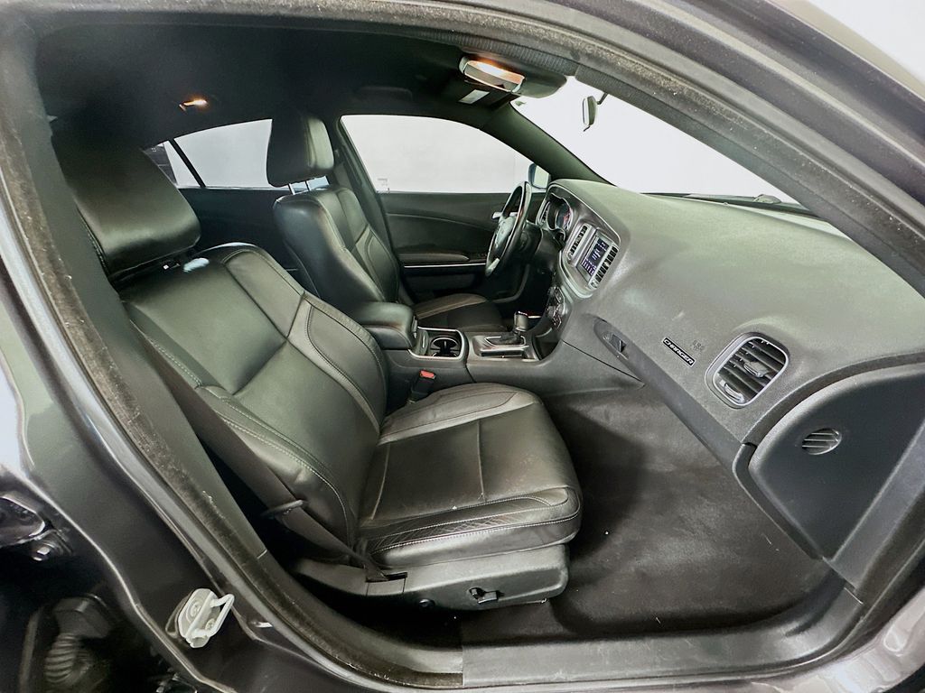 Thumbnail: 2020 Dodge Charger - 27