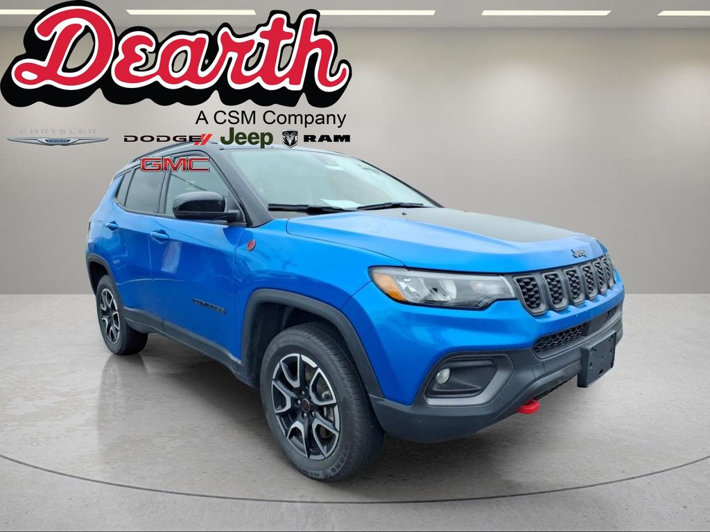 Hydro Blue Pearlcoat 2025 Jeep Compass Trailhawk 4WD SUV / Crossover Four-Wheel Drive 8-Speed Automatic
