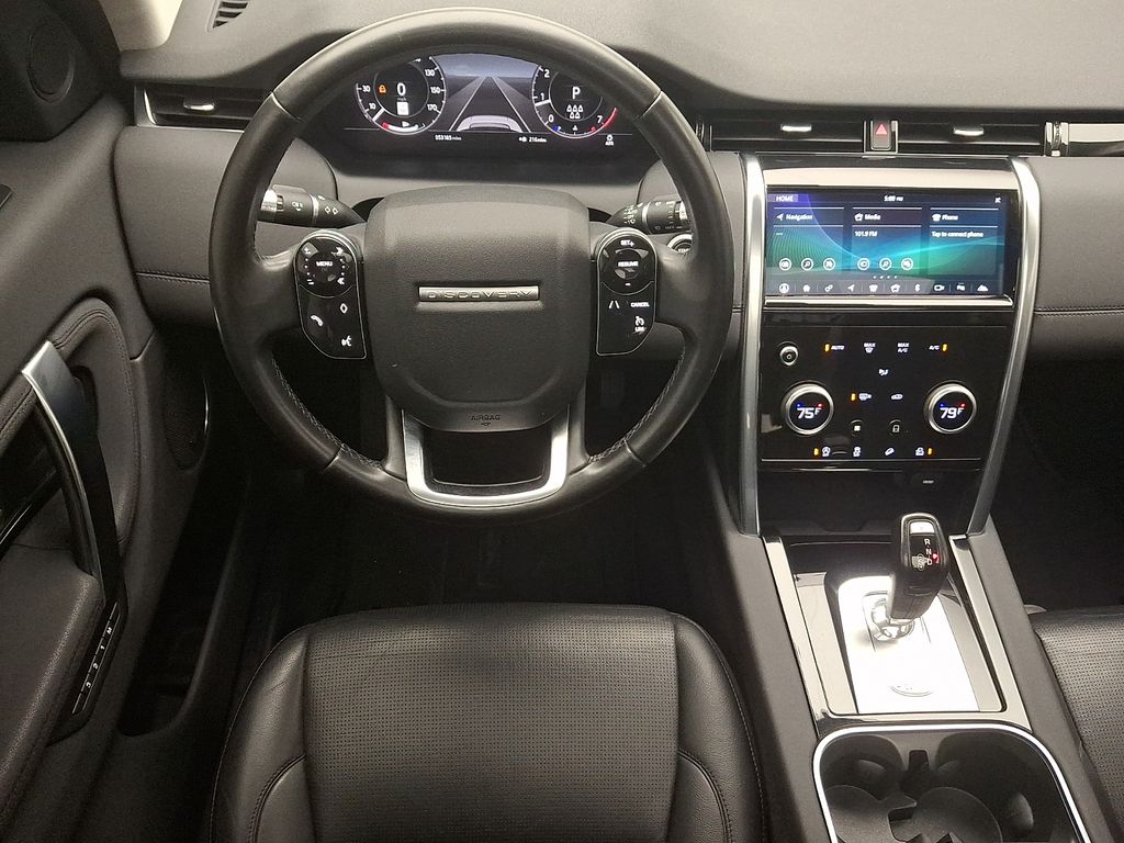 Thumbnail: 2020 Land Rover Discovery Sport - 11